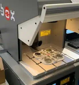 Máquina de marcado para el sector lujo